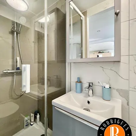 Lägenhet A 10 Minutes Centre